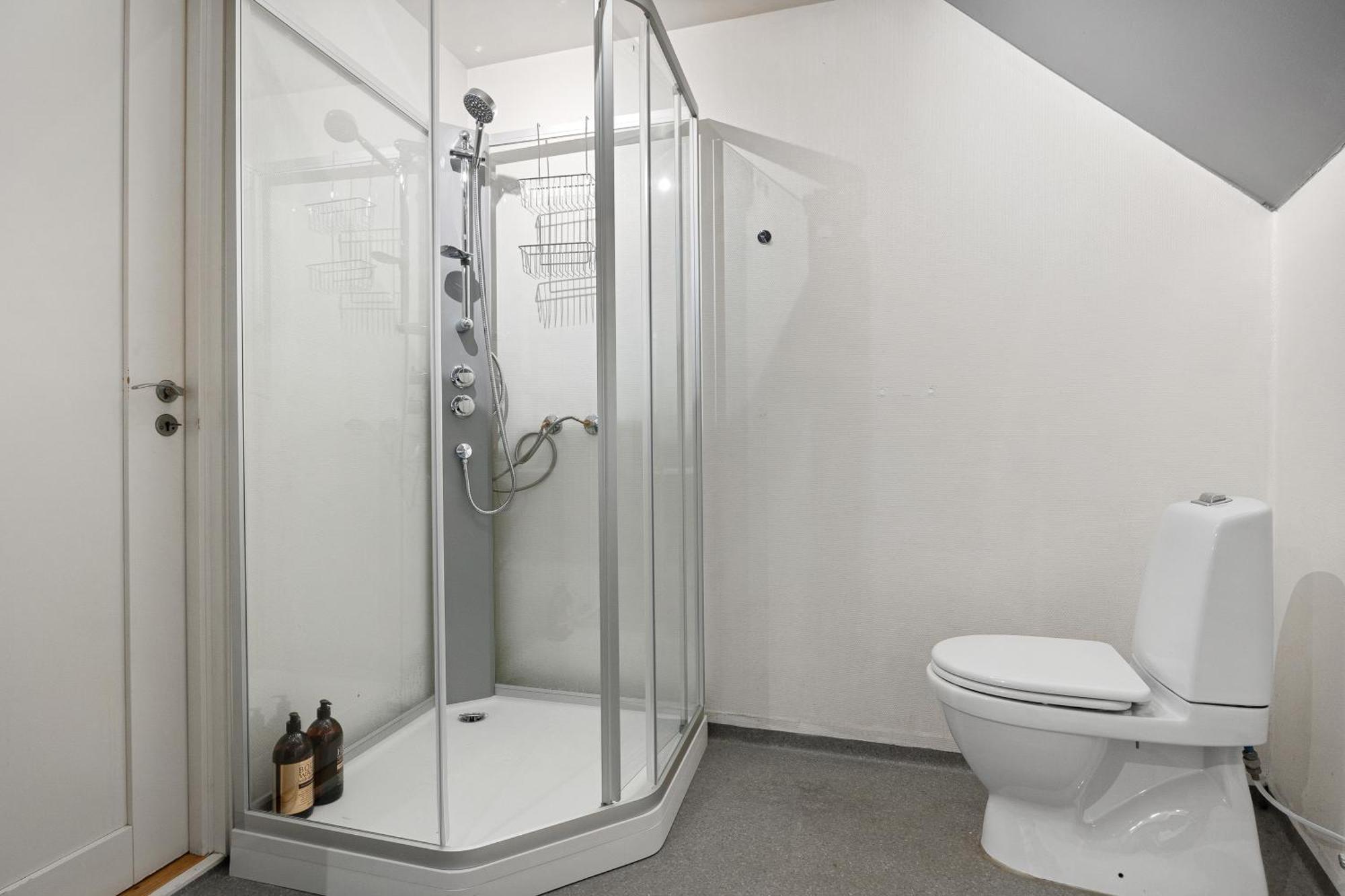 Apartamento 100Sqm 5Br Behind Bryggen - King Beds - Family Friendly Bergen Exterior foto