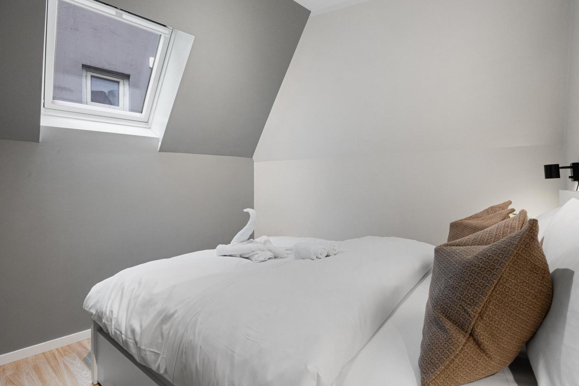 Apartamento 100Sqm 5Br Behind Bryggen - King Beds - Family Friendly Bergen Exterior foto